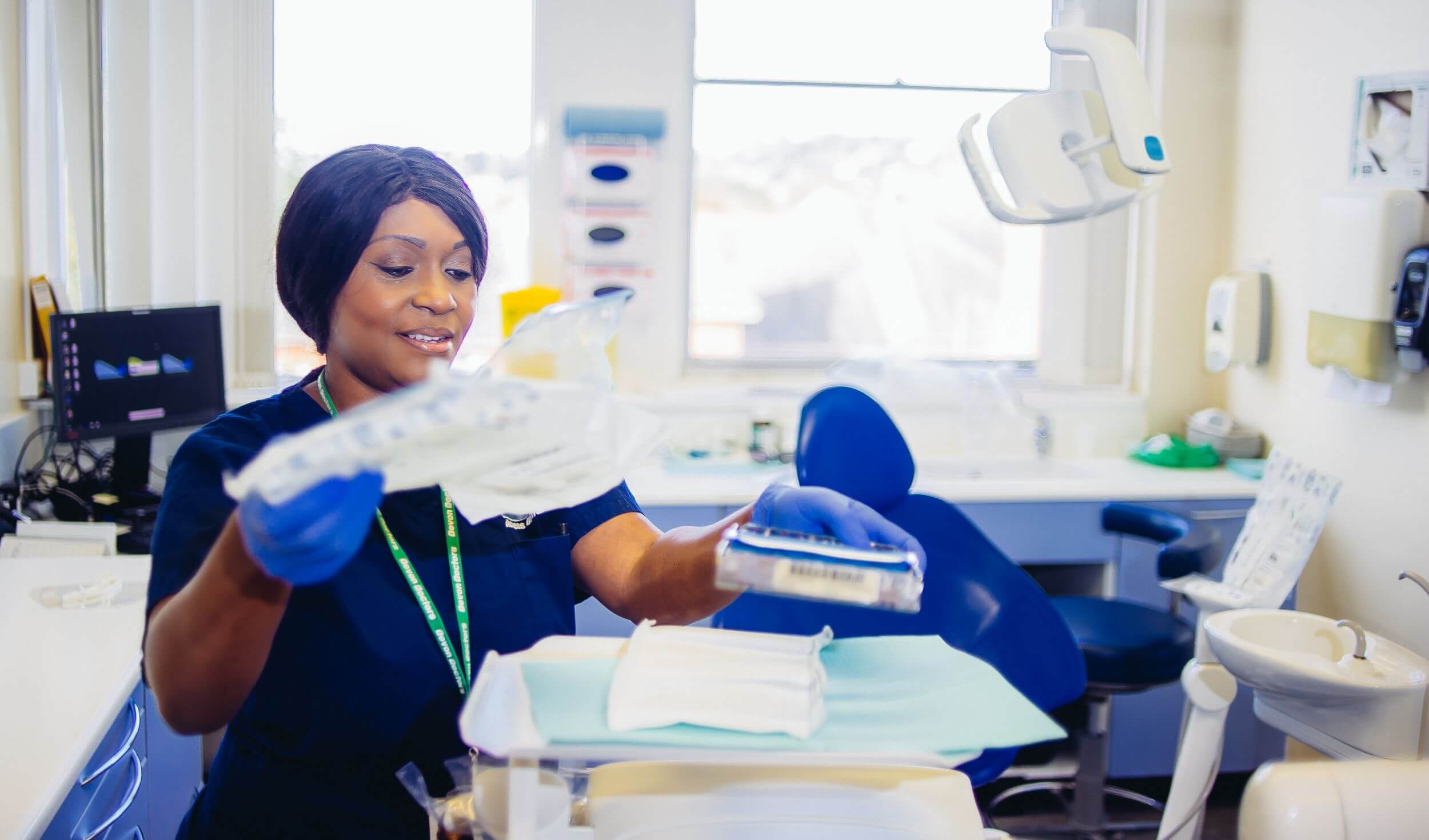 Dentist Assistant
